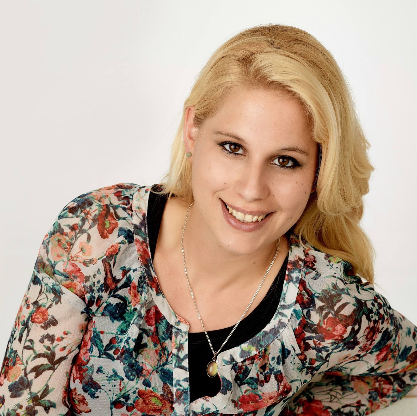 Reading is like taking a journey: Claudia Romes steht Rede und Antwort ...