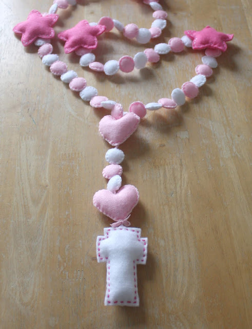rosário em feltro crafts