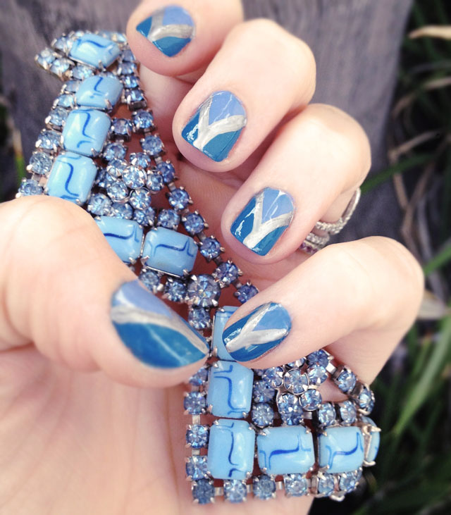 blue nails, nail art tutorial