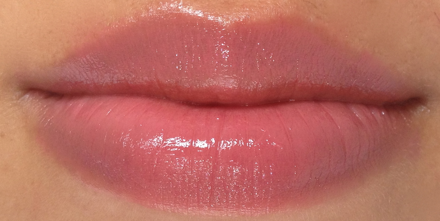 tanice talks about things KIKO Kiss Balm in Blackberry