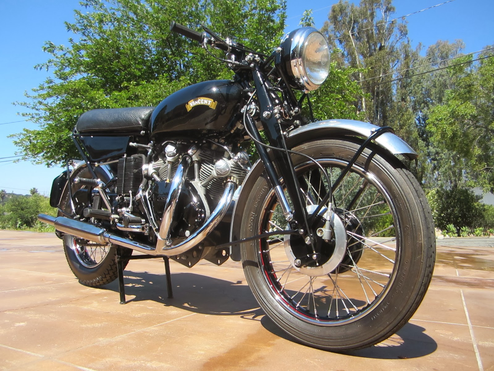 1957 vincent black lightning