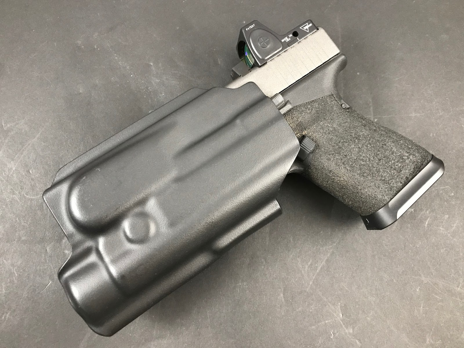 Minivan Door Gunner Armordillo Concealment Lux V.2 Holster Review