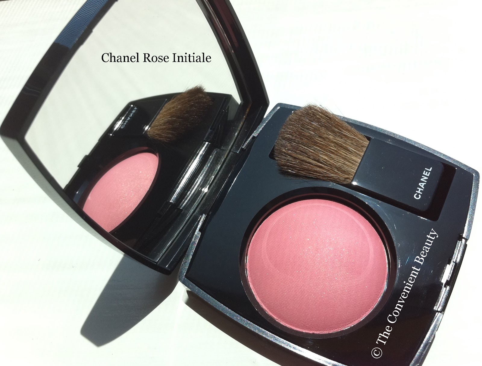 Chanel Fall Joues in Convenient Rose The Initiale Beauty: Contraste Review: 2012