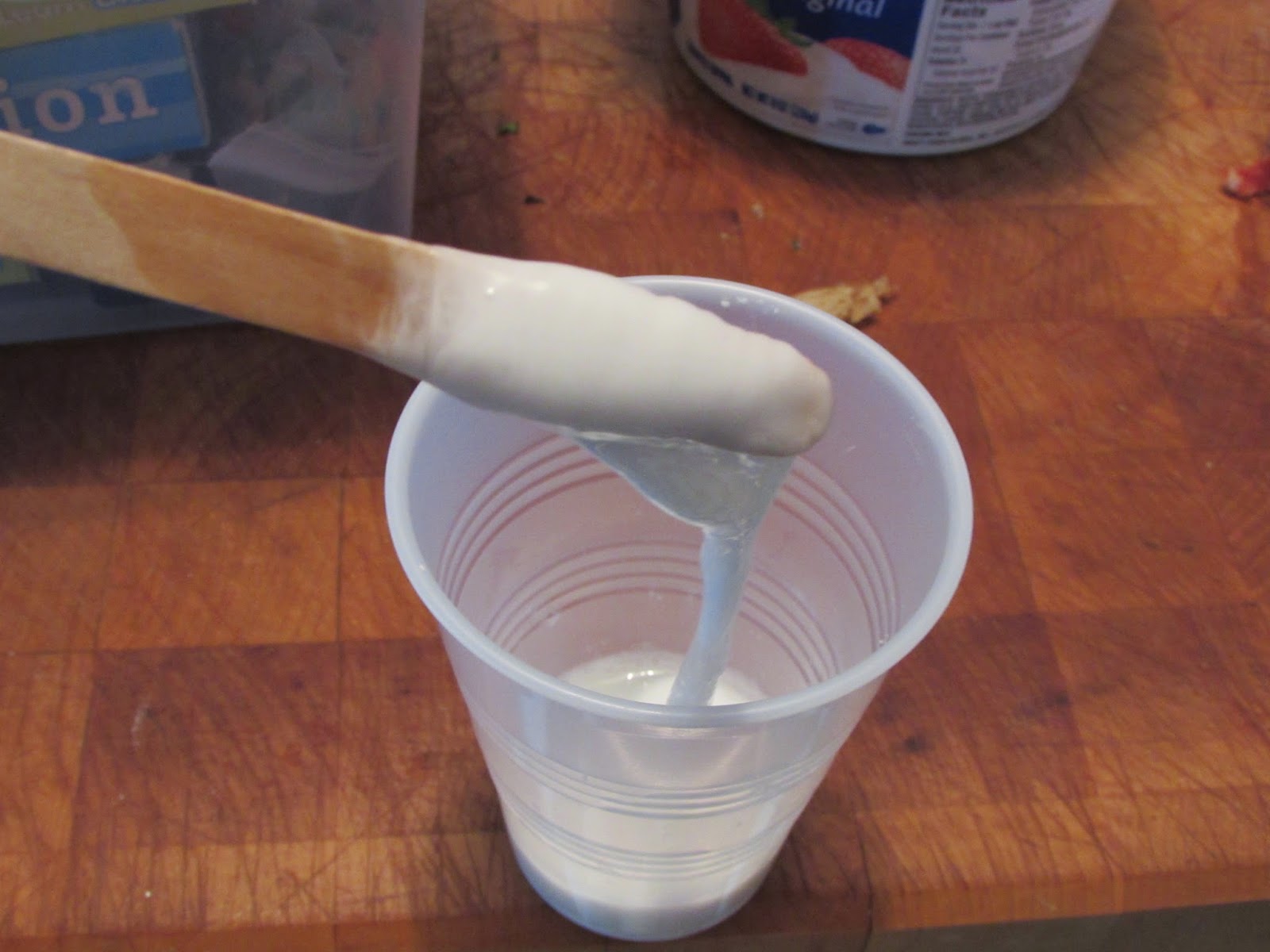 Science Matters Polymers Glue + Liquid Starch