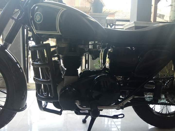 E90 AJS Porcupine
