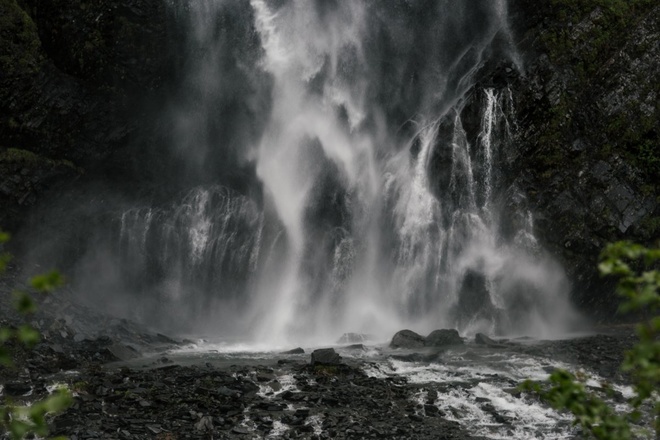 [Image: alaska2-dong-song-bang-11.jpg]