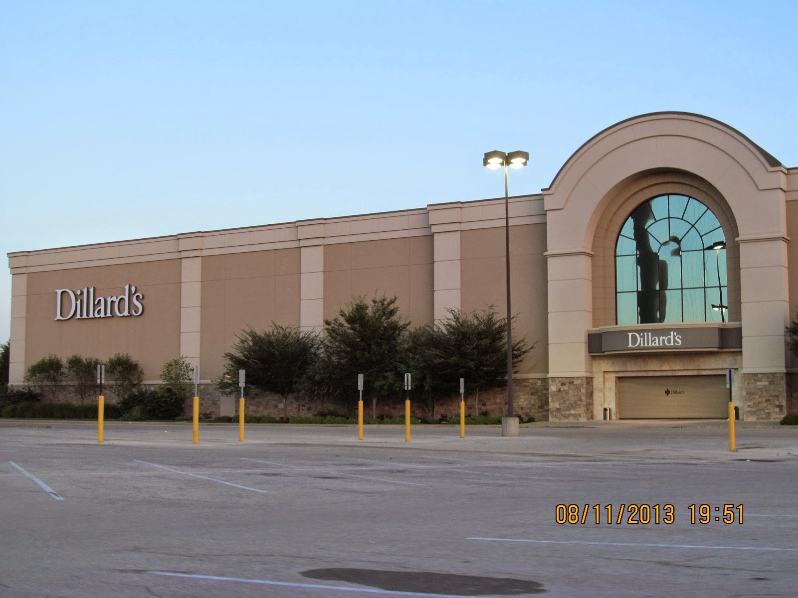 Trip to the Mall St. Clair Square Mall (Fairview Heights, IL)