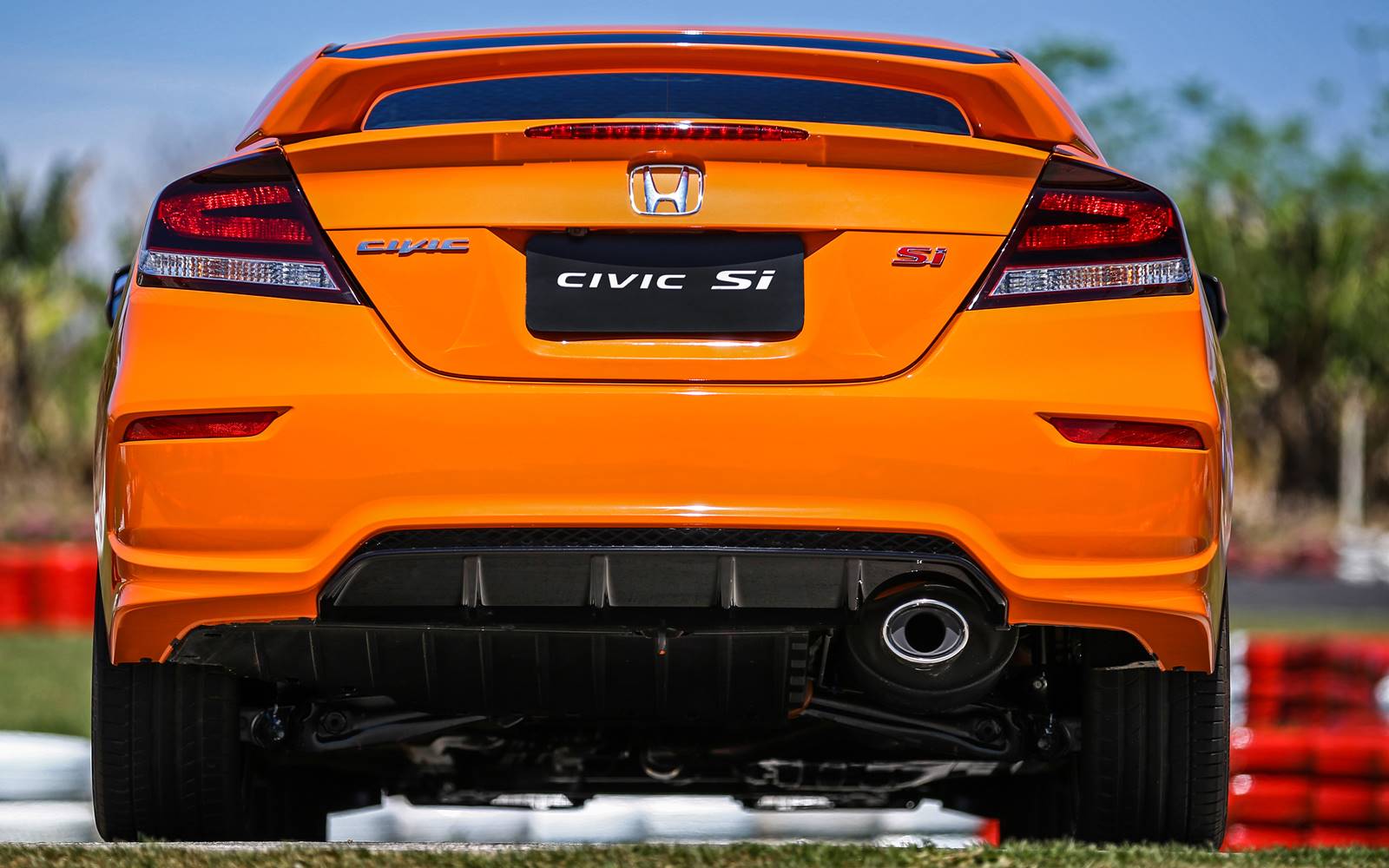 Honda Civic Si 2015 preço, itens de série e especificações Honda Civic Si 2015 preço, itens de série e especificações