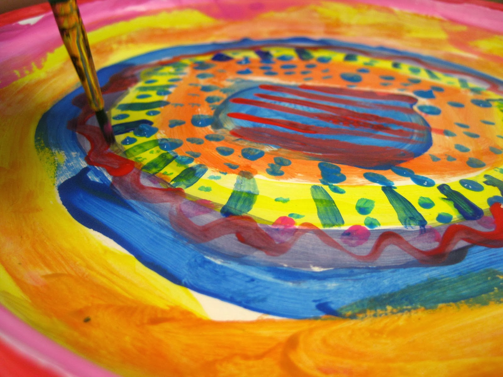 Cassie Stephens circle loom weaving