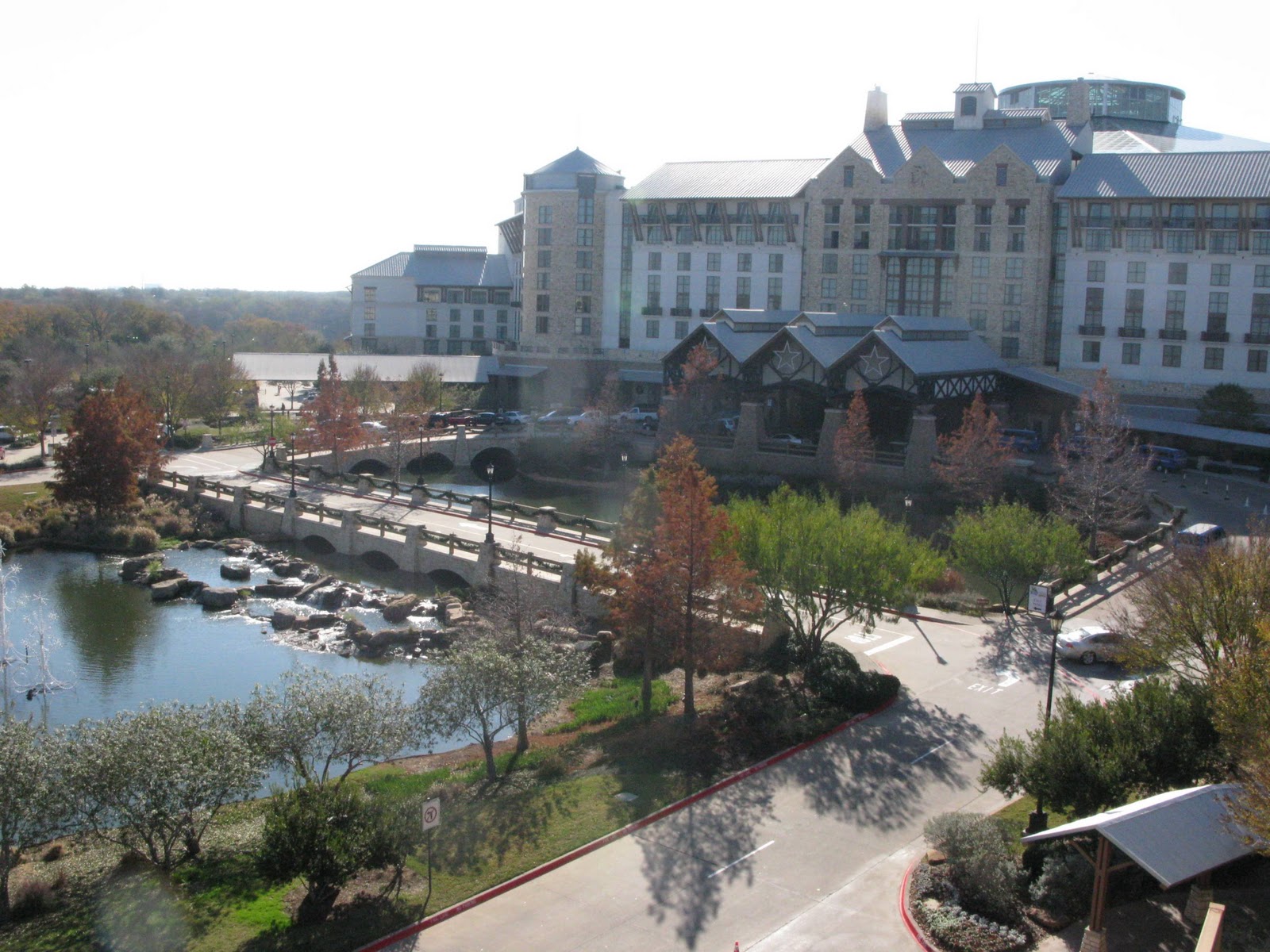 meandering-lone-star-christmas-at-gaylord-texan-resort