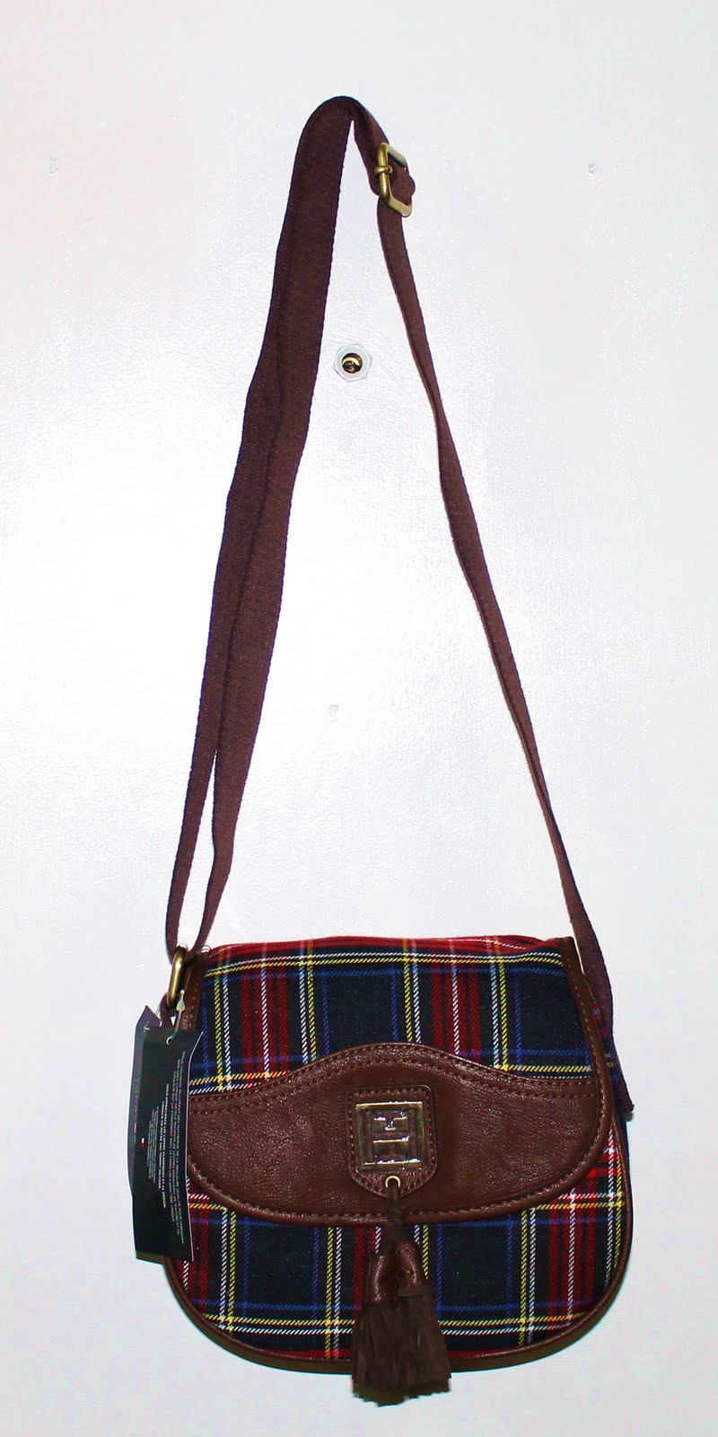 Boutique Malaysia TOMMY HILFIGER PLAID CROSSBODY/ SWINGPACK