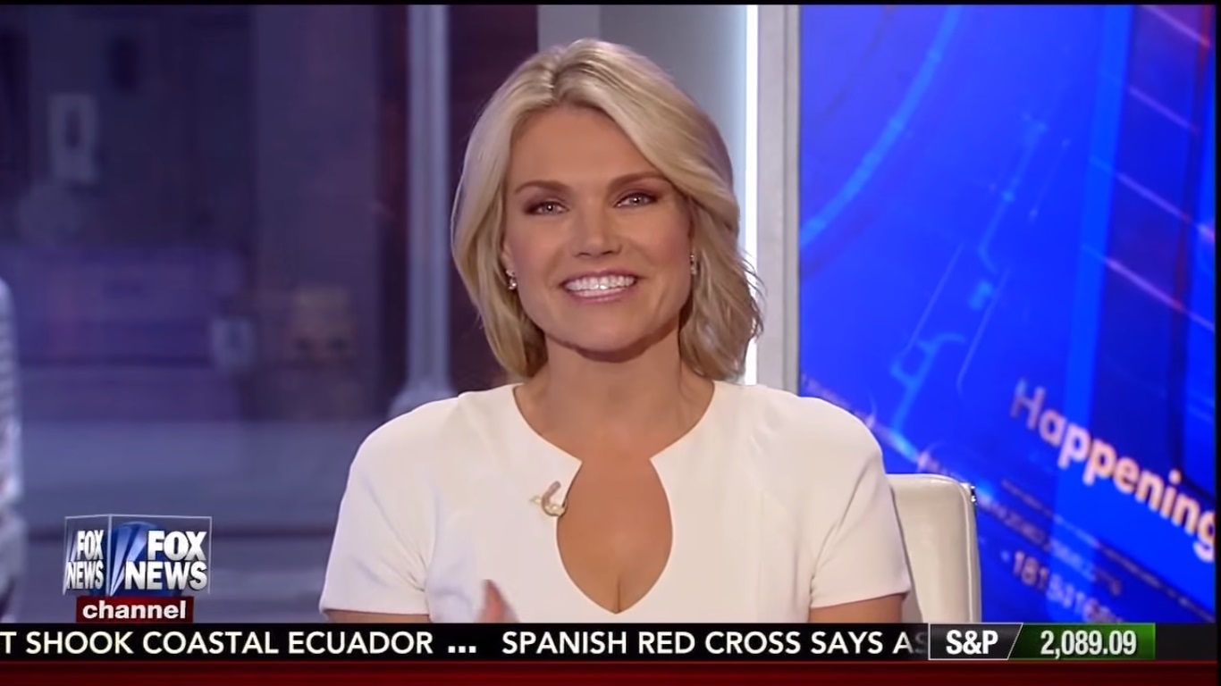 Reporter101 Blogspot: This April 2017: Fox News Ladies caps/pictures
