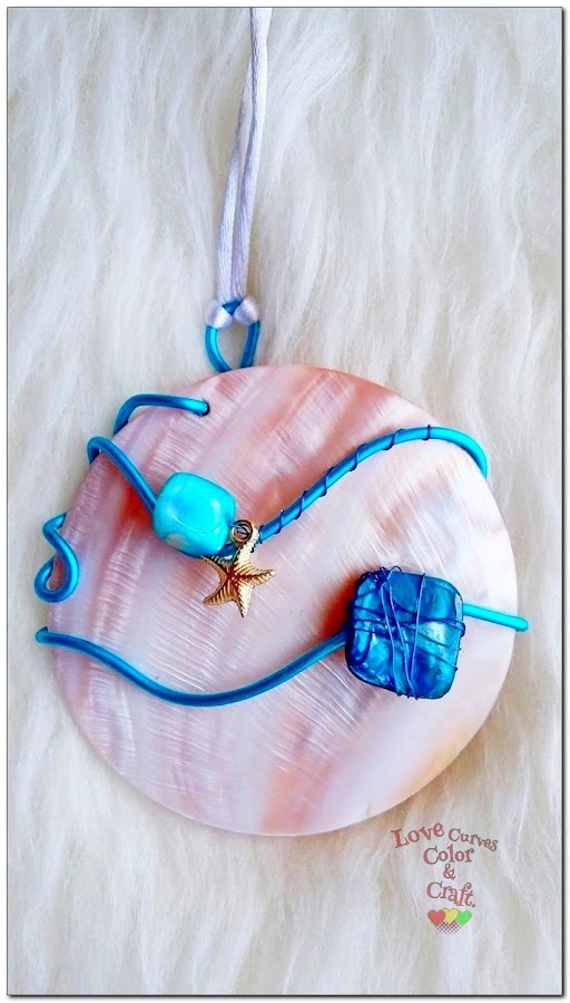 Collar-de-madre-perlas-y-alambre