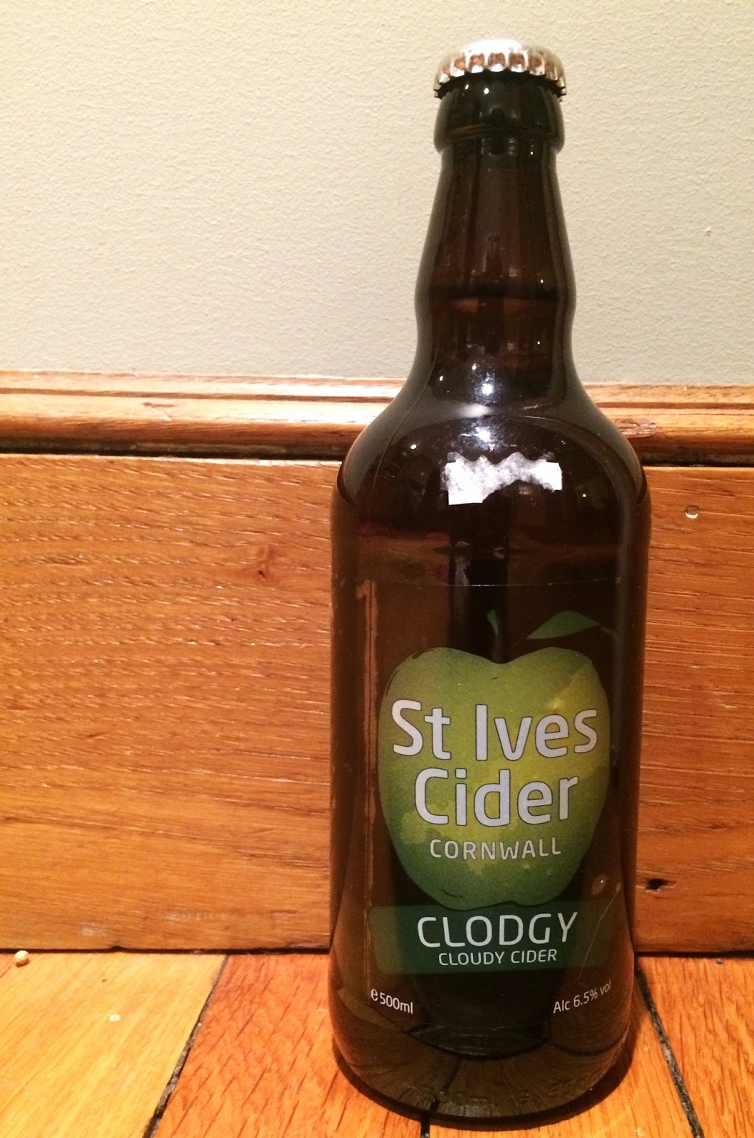 Along Came a Cider Cider Review St. Ives Cider Clodgy