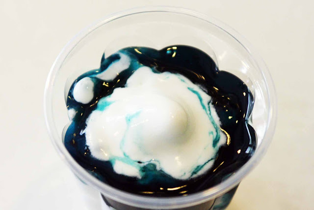 Blueberry Sundae McDonald's Smurfs 2 Dessert