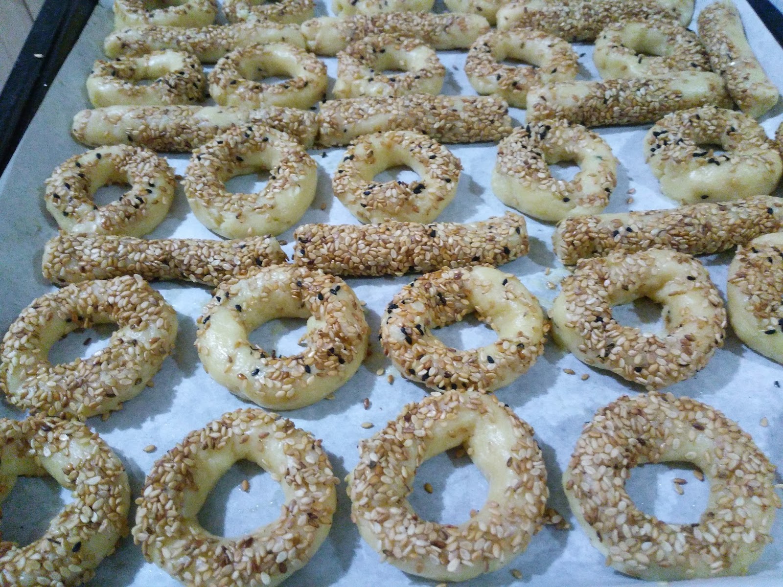 Akissmutfak Mahlepli Tuzlu Simit Kurabiye