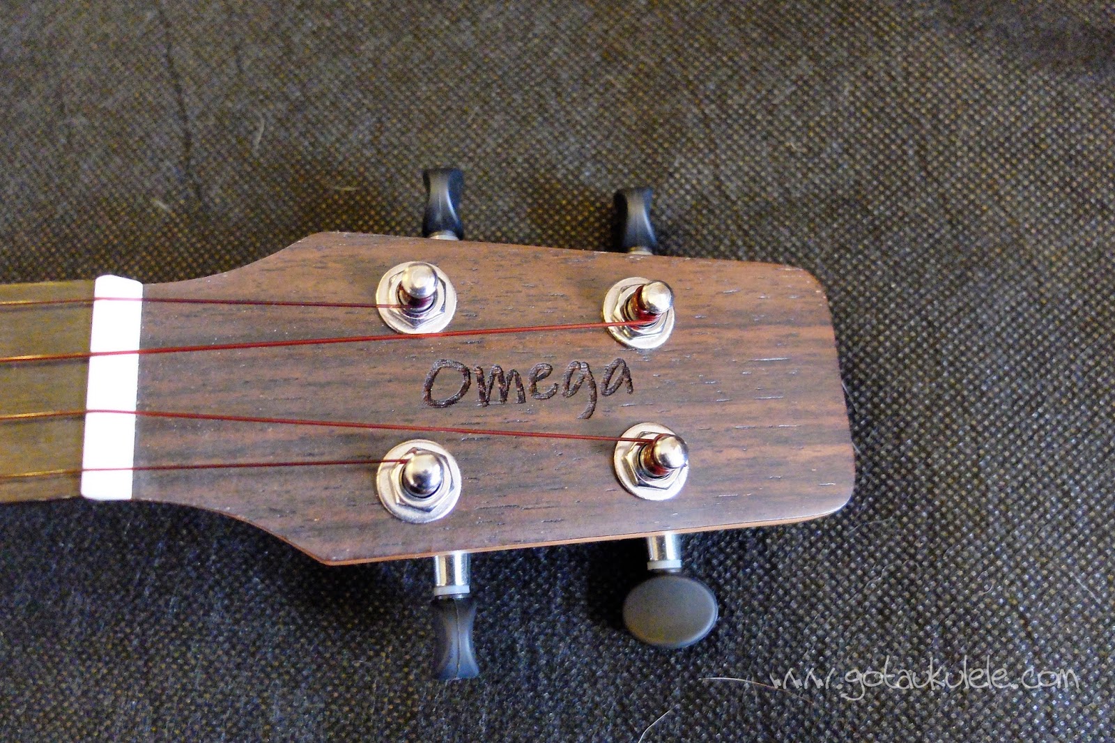Omega Music Zedro II Concert Ukulele REVIEW