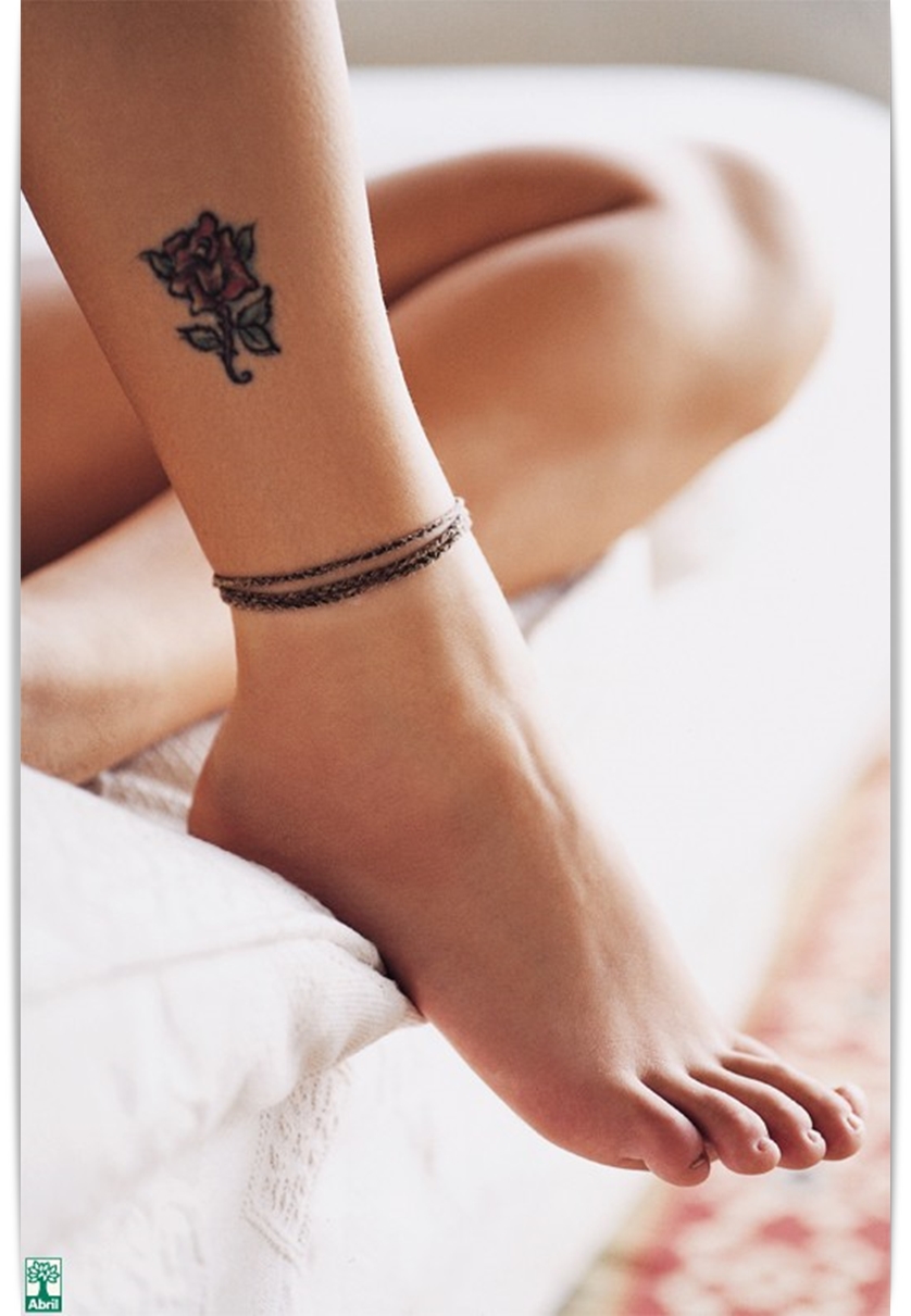 Красивая татуировка на ногу. Татуировки для девушек. Красивые тату на ноге. Красивые тату для девушек. Маленькие тату для девушек на ноге.
