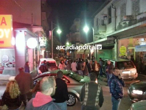 Τρίπολη: Σοκάρει η άγρια δολοφονία ιδιοκτήτη νυχτερινού κέντρου στη μέση του δρόμου! (ΦΩΤΟ & ΒΙΝΤΕΟ)