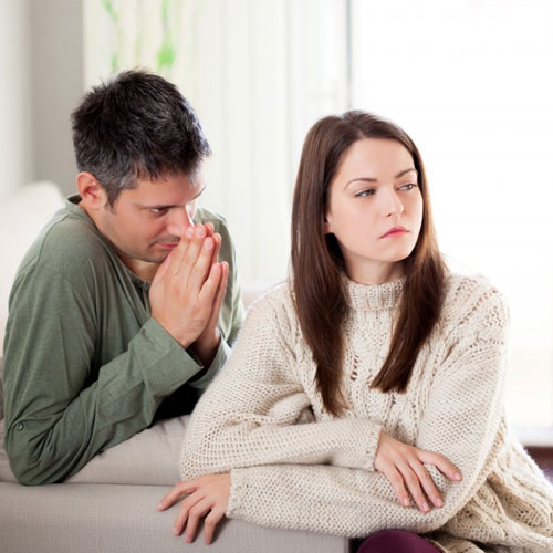 Bagi Suami, Ini 4 Cara Ampuh Unuk Menghadapi Istri Yang Ngambek