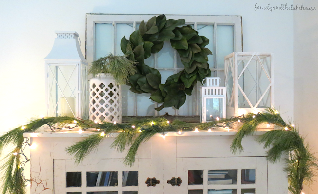 Family and the Lake House - Holiday Home Tour 2016 - www.familyandthelakehouse.com
