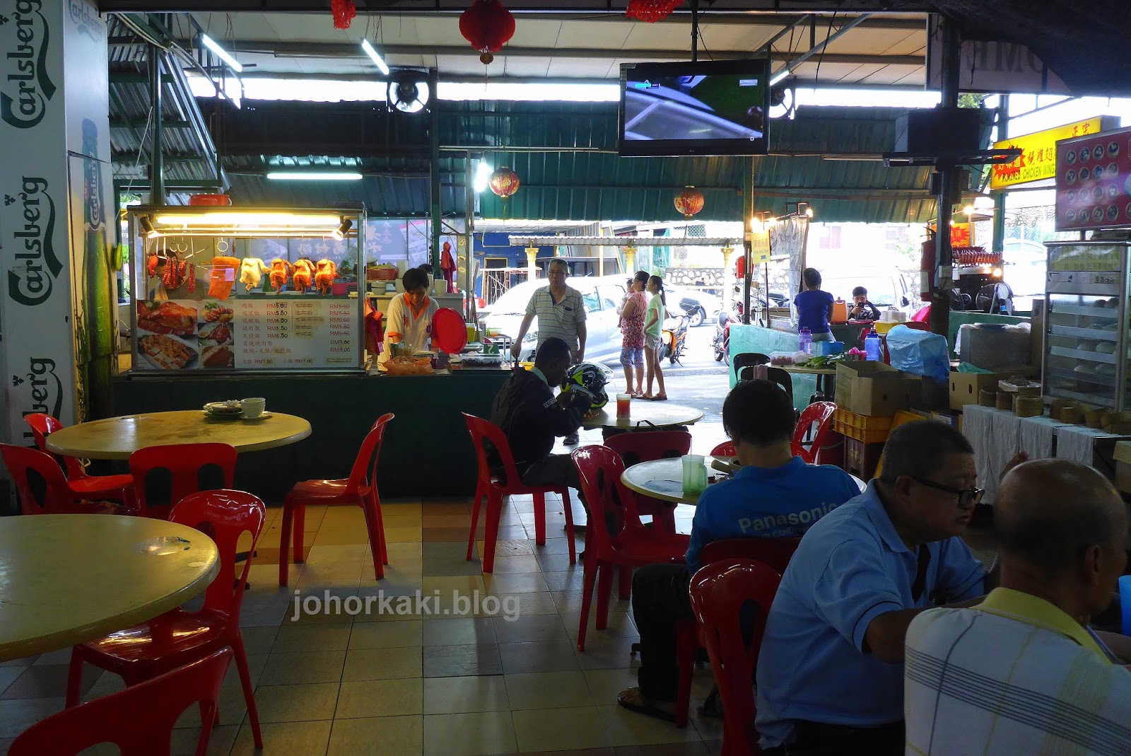 Chicken Rice and Roasts Marmolada 大家胜美食中心 near KSL Johor JB Johor