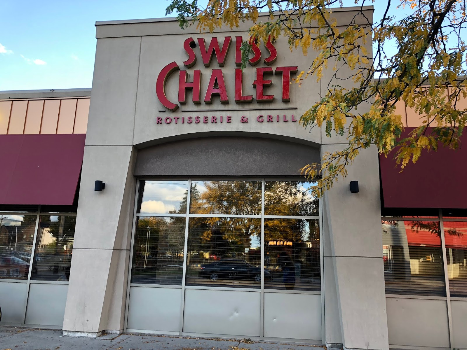 Teena in Toronto: Swiss Chalet Rotisserie & Grill, Toronto, ON (Keele ...