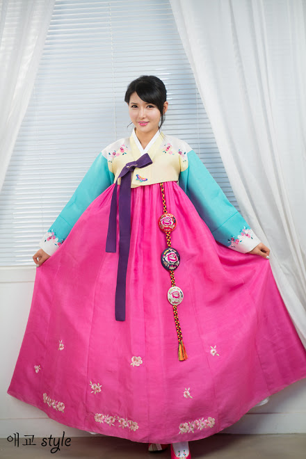 Baju Tradisional Korea 99
