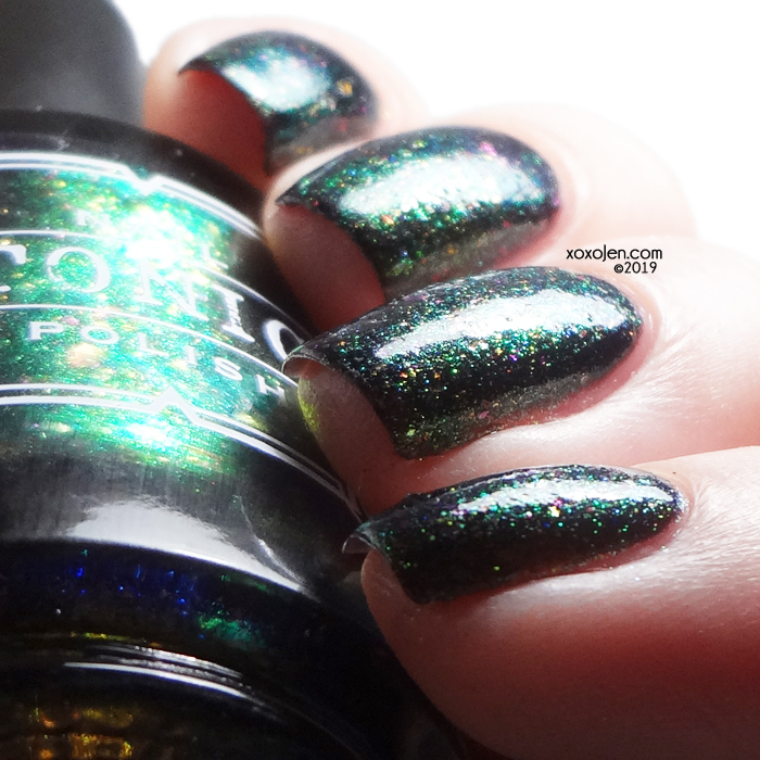 xoxoJen's swatch of Tonic Off the hook