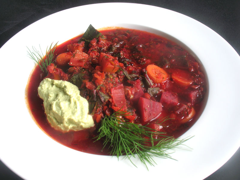 Hearty Vegetarian Beet Borscht with Lentils, Quinoa and Fresh Dill