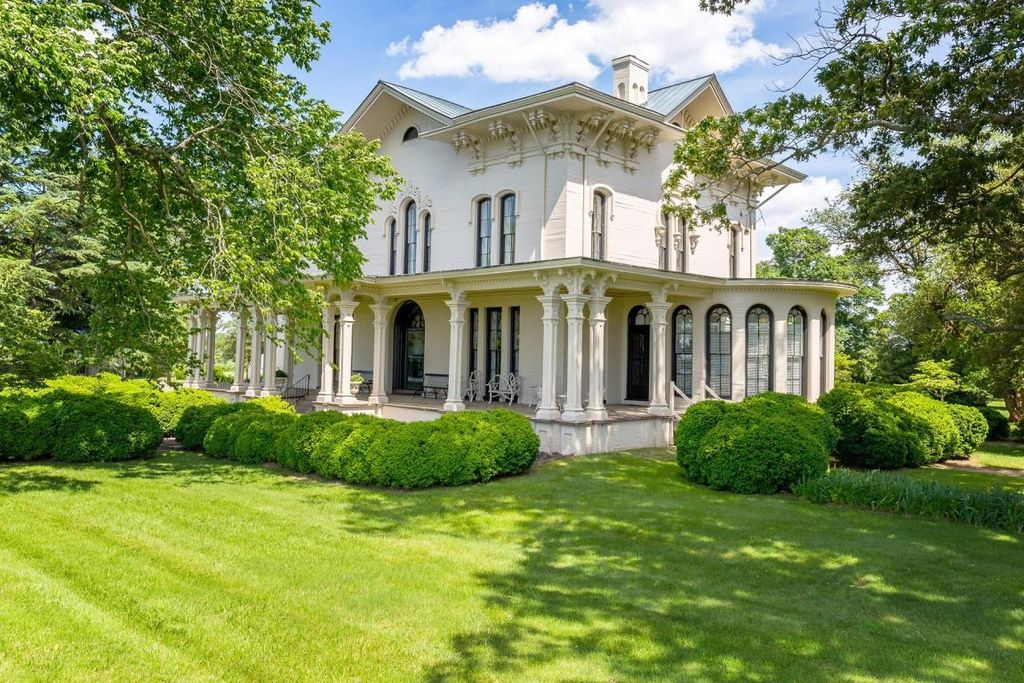 Sweet House Dreams Camden, 1859 Italianate Mansion in Port Royal, Virginia