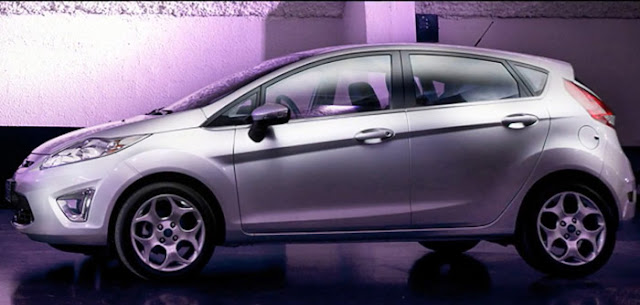 New Fiesta Hatch 2012 - lateral