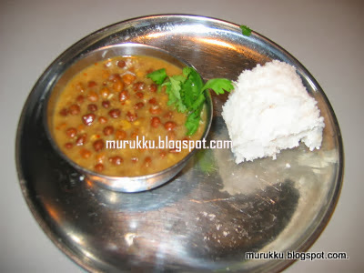 Chickpeas curry with rice puttu