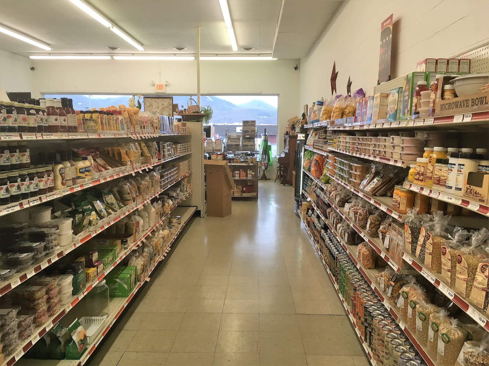 Look Inside Amish Cupboard Buena Vista, VA