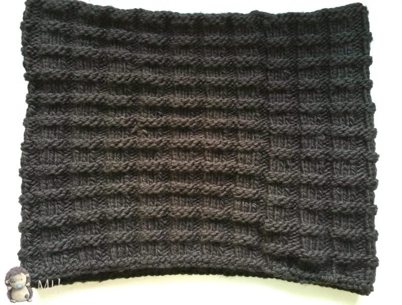 Cuello capucha tejido