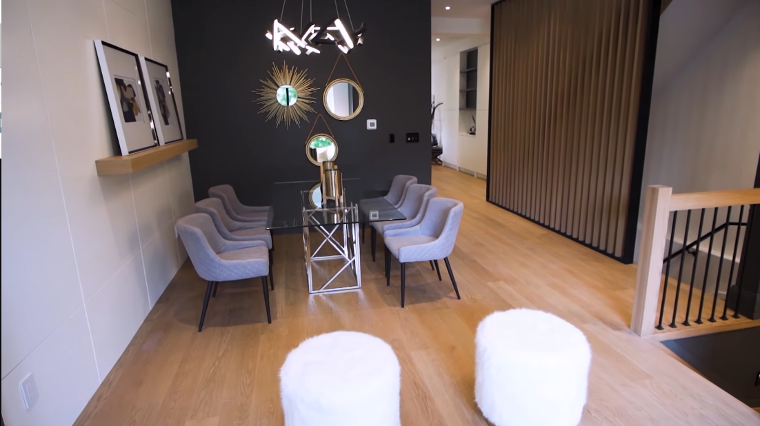 40 Interior Design Photos vs. 10 Second St, Toronto Luxury Home Tour