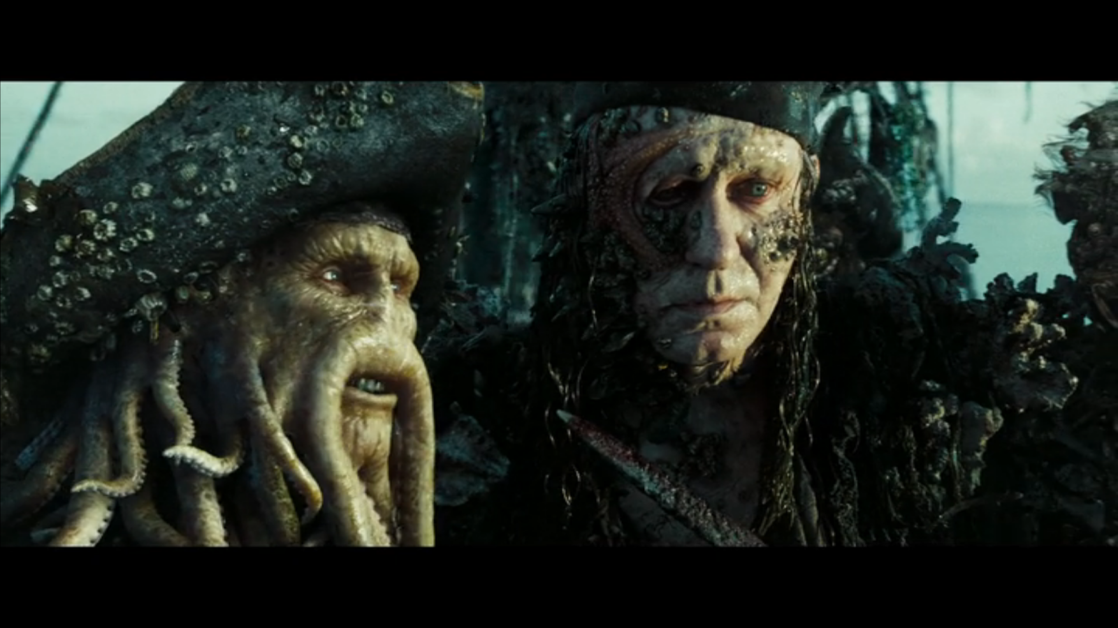 пираты карибского моря 1 английские субтитры. пираты карибского моря: проклятие черной жемчужины фильм 2003. уилл тёрнер капитан летучего голландца. капитан джек воробей реквезировать брик. пираты карибского моря по по.