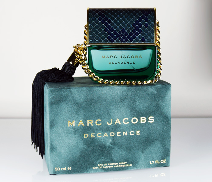 Raise The Waves: Marc Jacobs Decadence Perfume Review