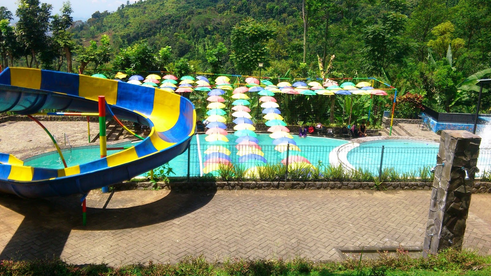 Wisata Alam Duyung Trawas Hill