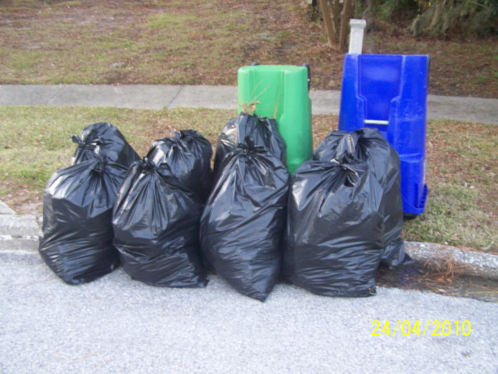 R i g h t a r d i a When trash collection gets out of control