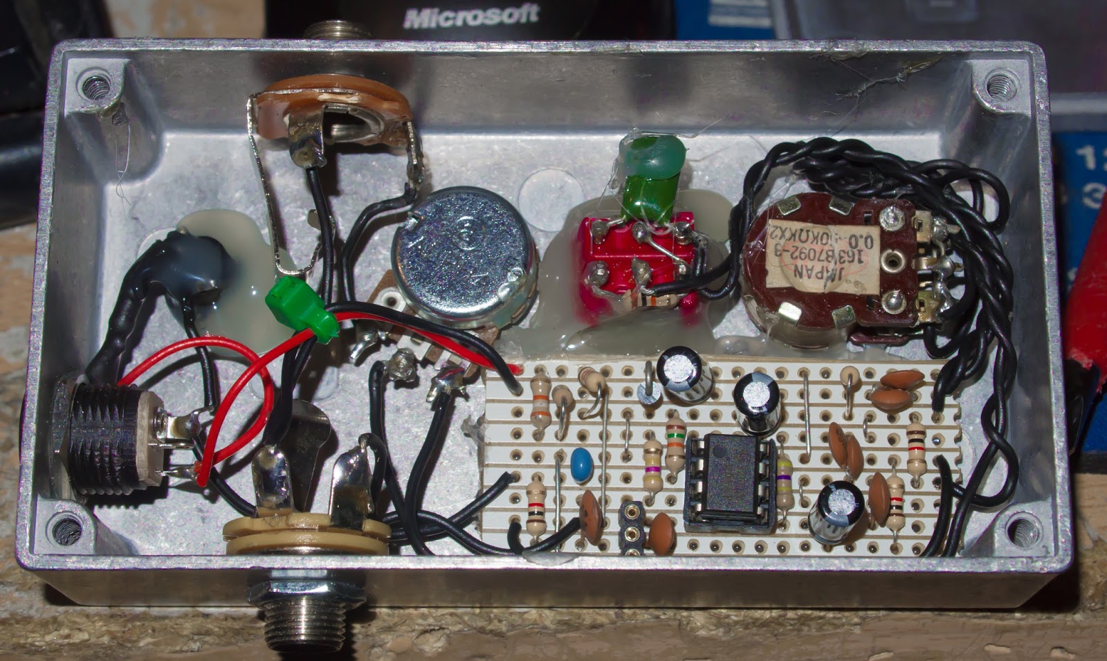 Paul In The Lab Yamaha NE1 Bass Parametric EQ Preamp ( Nathan East ) Stripboard Veroboard Layout