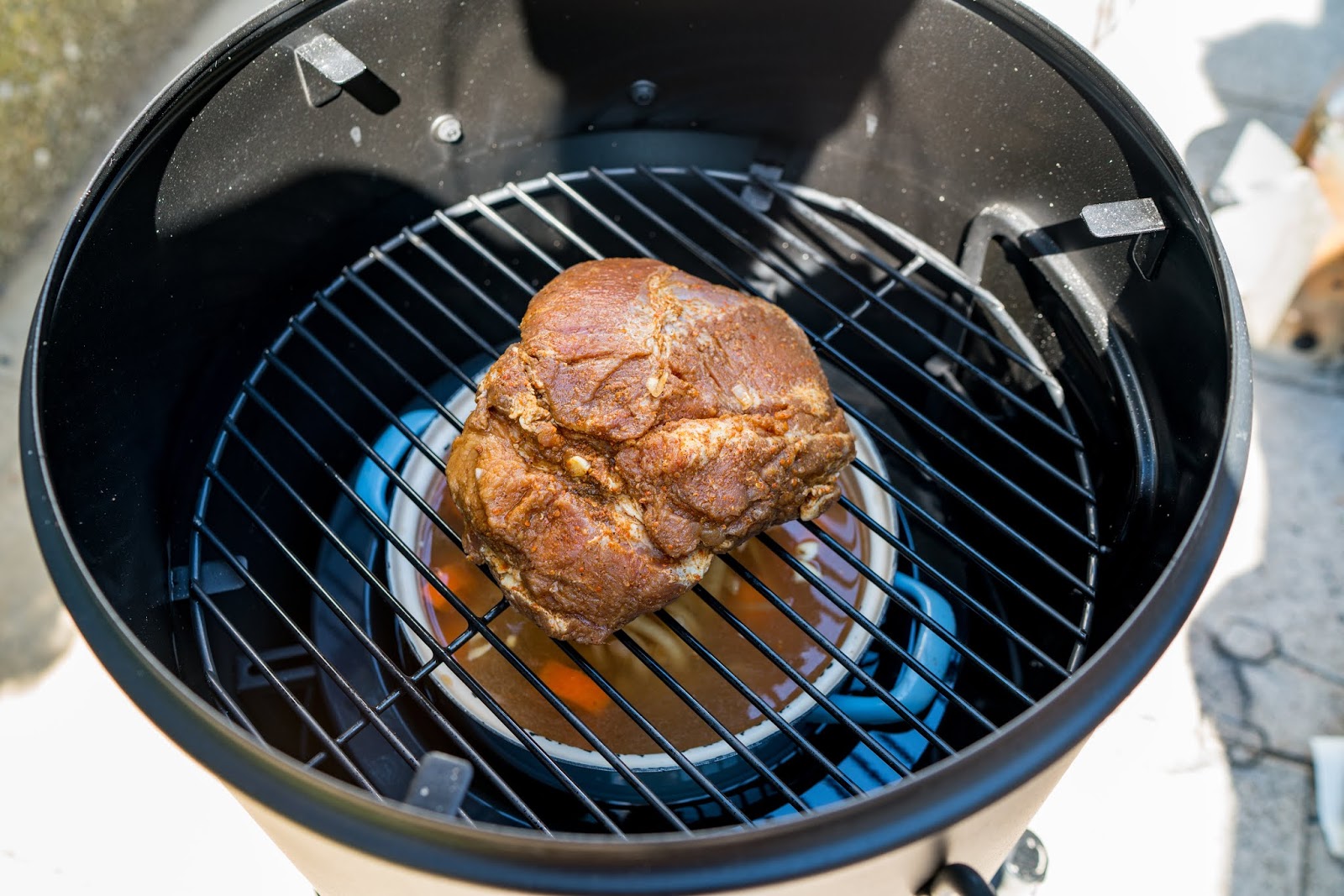 Outdoor Kitchen 10 Pulled Pork aus dem CharBroil Bullet Smoker