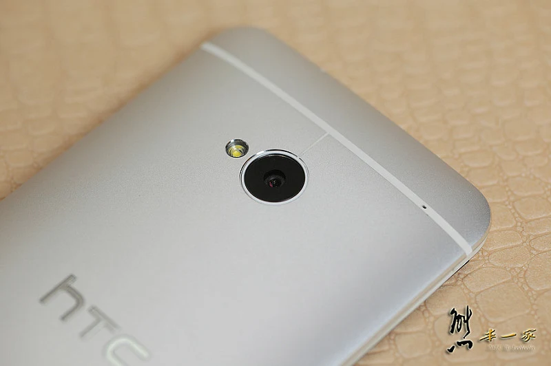 手機開箱|HTC NEW ONE 和HTC ONE X不專業雙開箱之缺點評比