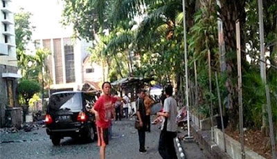 Menyebar, Video Ledakan Bom di Gereja Katolik Santa Maria Tak Bercela Surabaya 