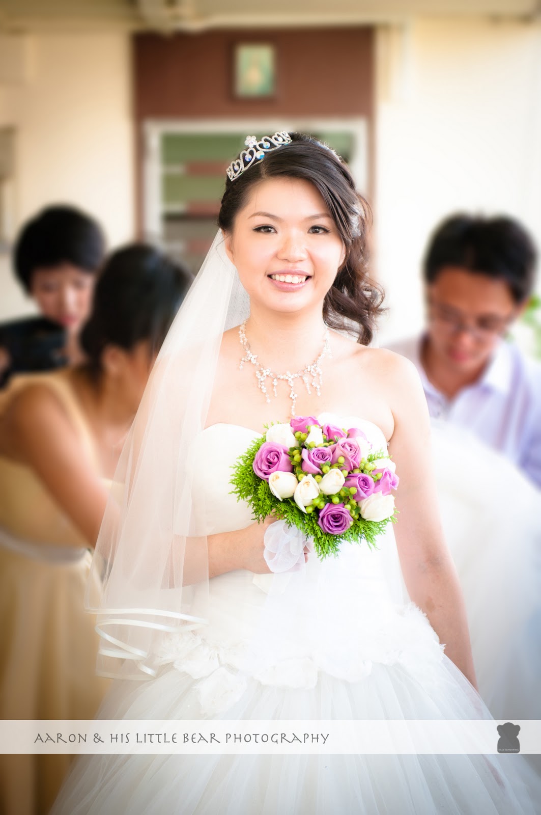 Aaron & His Little Bear Cheerful bride & her bridesmaids + best man