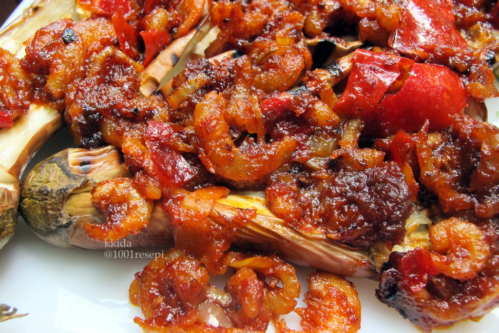 Koleksi 1001 Resepi: sambal udang kering dan lemak nanas udang