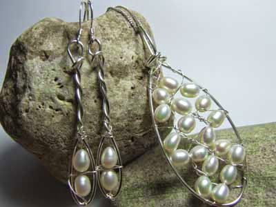  Pearl jewellery