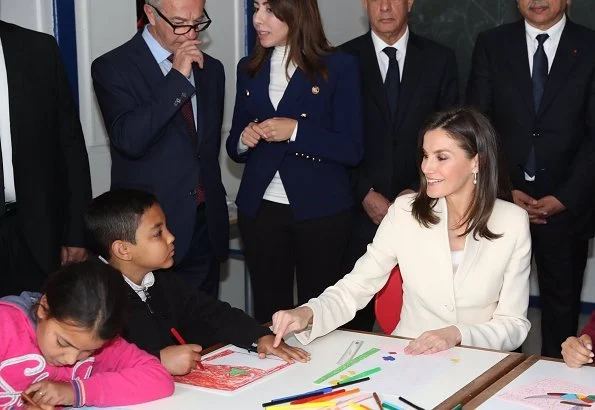 Queen Letizia and Princess Lalla Meryem visited the Escuela de la Segunda Oportunidad center. Felipe Varela suit