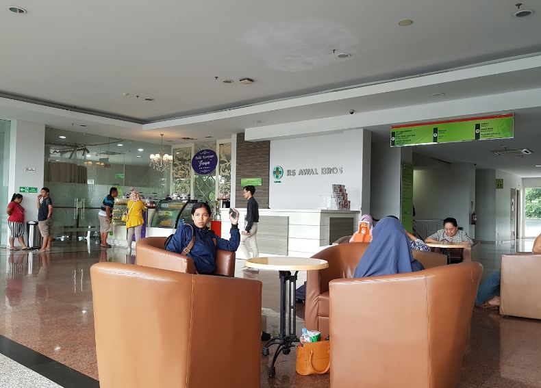 Jadwal Dokter Spesialis Kandungan Kebidanan Rs Awal Bros Makassar Jadwal Praktek Dokter