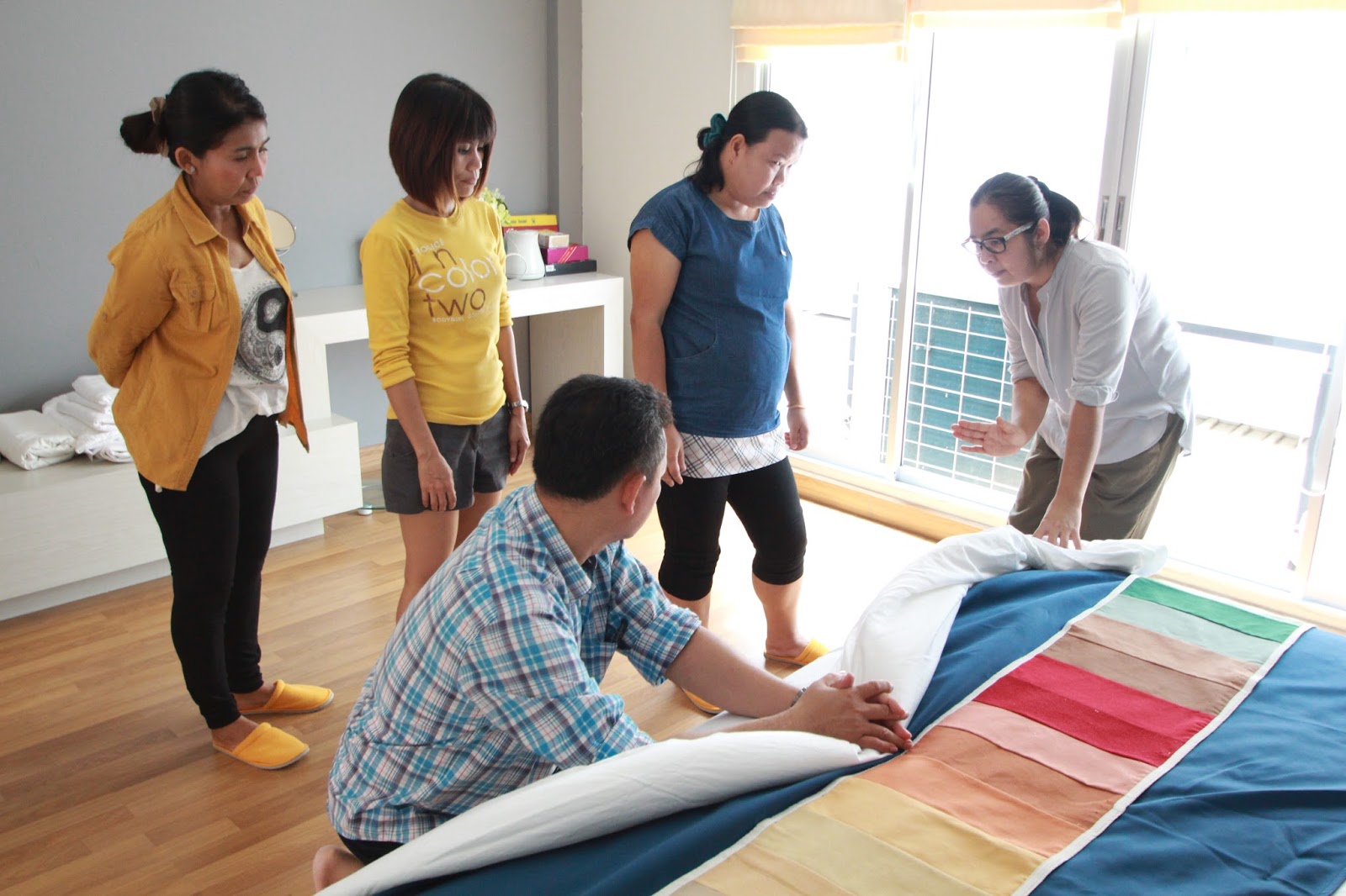 Housekeeping Training course service Hotel in Thailand งานอบรมแม่บ้าน